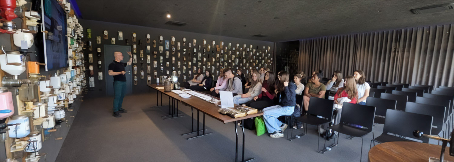 Besuch bei Caroma